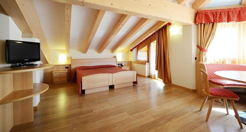 Hotel La Soldanella Moena Eksteriør billede