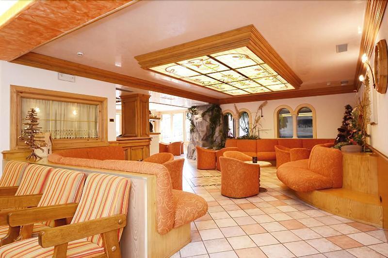 Hotel La Soldanella Moena Eksteriør billede