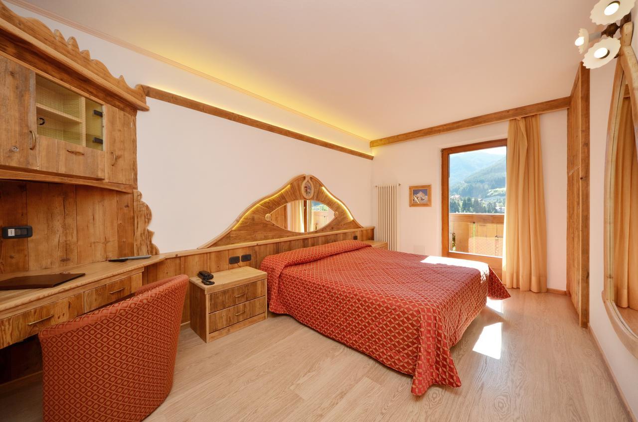 Hotel La Soldanella Moena Eksteriør billede