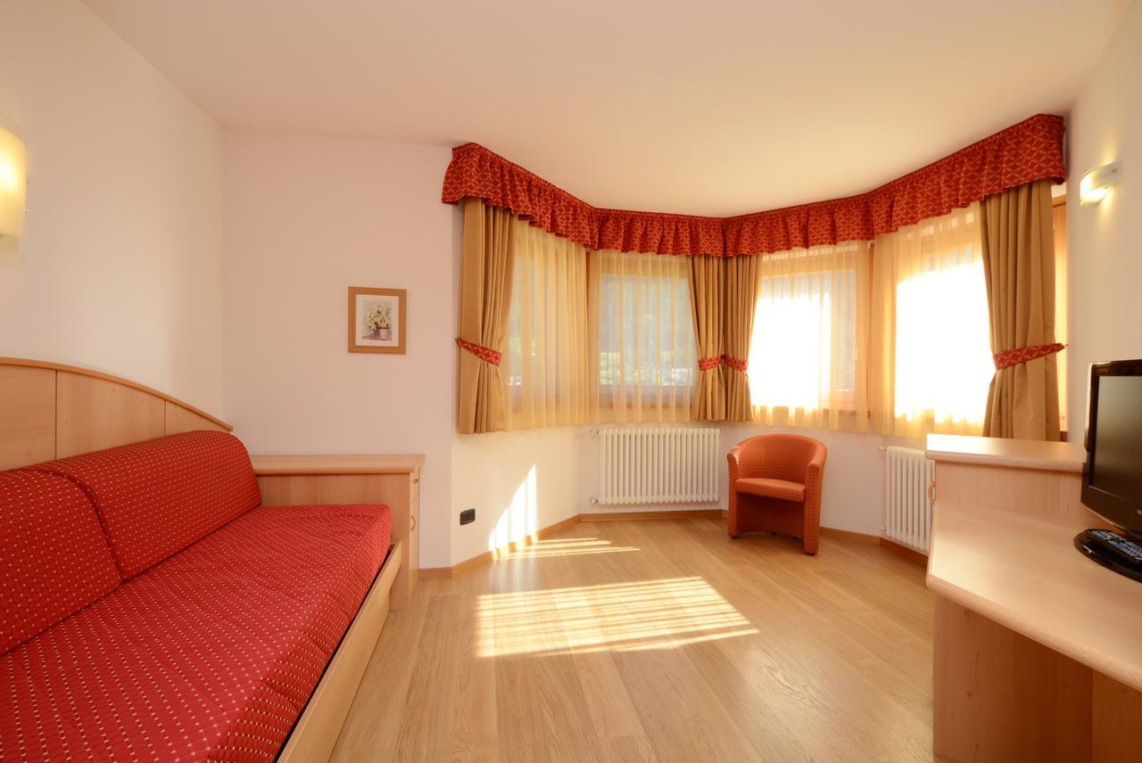 Hotel La Soldanella Moena Eksteriør billede